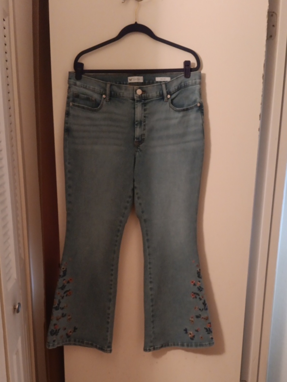 Jessica Simpson Light Blue Denim Flare Jeans with Floral Embroidery